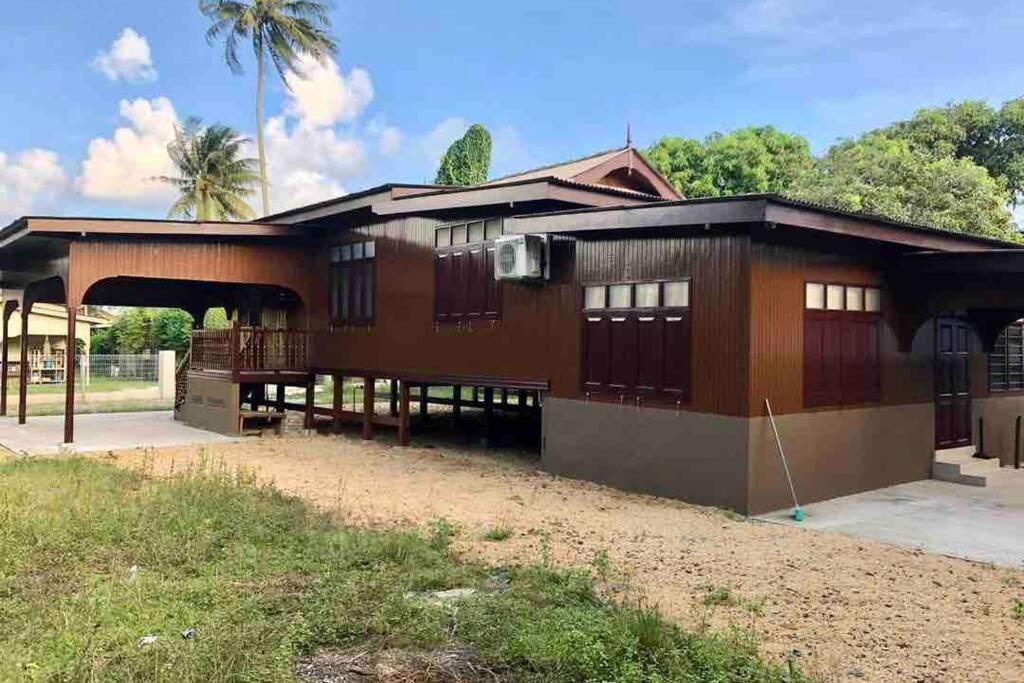 De Rhumaa Homestay 瓜拉丁加奴 外观 照片